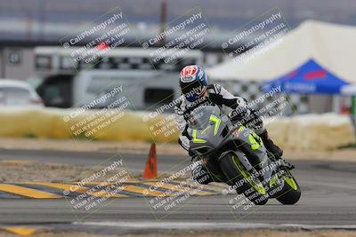 media/Jan-15-2023-SoCal Trackdays (Sun) [[c1237a034a]]/Turn 2 Set 2 (1155am)/